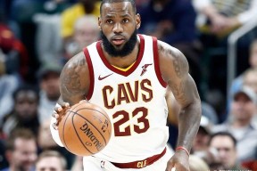 亚博体育-包含詹姆斯连续三场比赛得分超过惊险取胜，西班牙队挑战极限！的词条